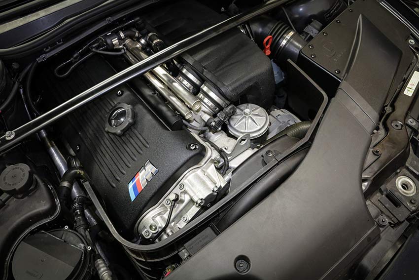 BMW S54 Engine