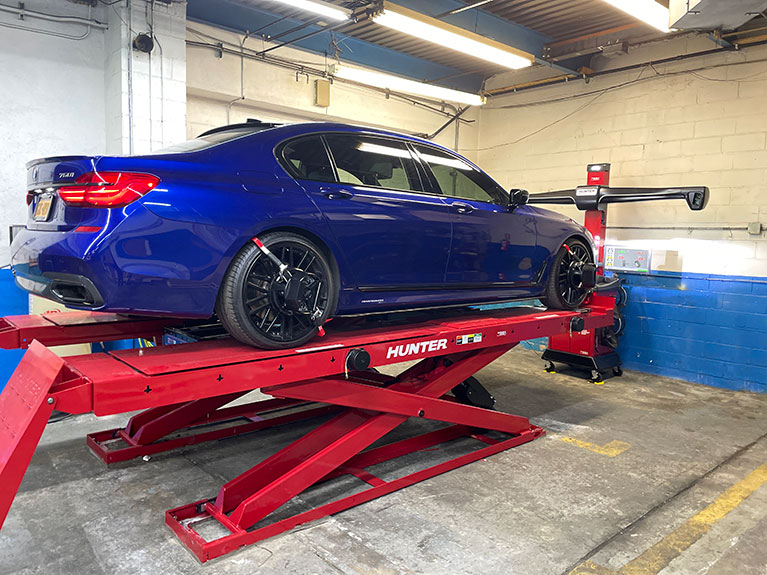 Hunter Wheel Alignment